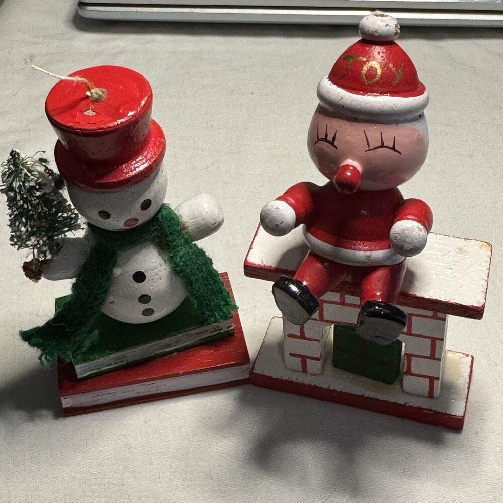 Hand Painted Wood Snowman Christmas Figurine w/ Tree, Small 5in Multicolor